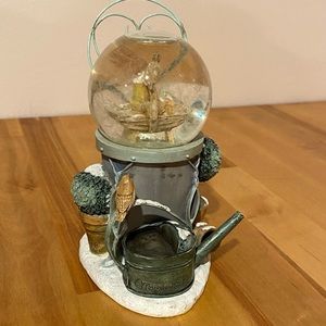 Winter Birds Snowglobe